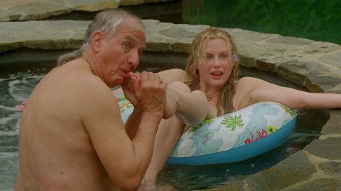 Daryl Hannah - Nude & Sexy Videos in Keeping Up with the Steins (2006)