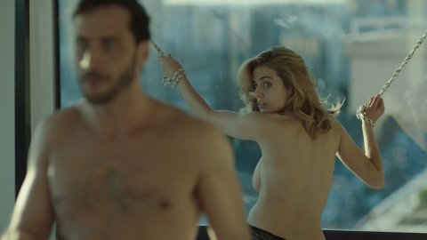 Maria Zamarbide - Nude & Sexy Videos in Estocolmo s01e01 (2016)