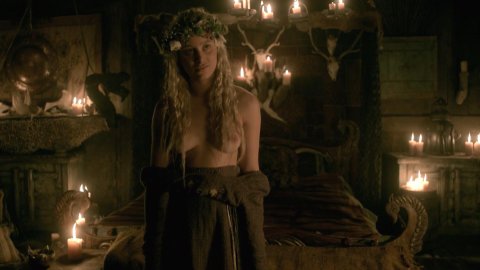 Ida Nielsen, Josefin Asplund - Nude & Sexy Videos in Vikings s04e18 (2017)