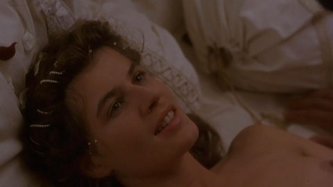 Irene Jacob - Nude & Sexy Videos in Othello (1995)