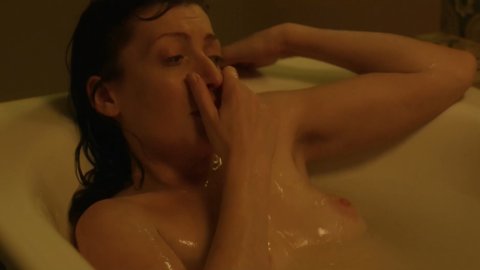Alice Barnole - Nude & Sexy Videos in The Nights Alone (2019)