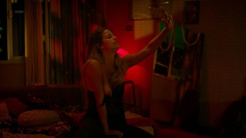Maria Bopp - Nude & Sexy Videos in Call Me Bruna s02e06 (2017)